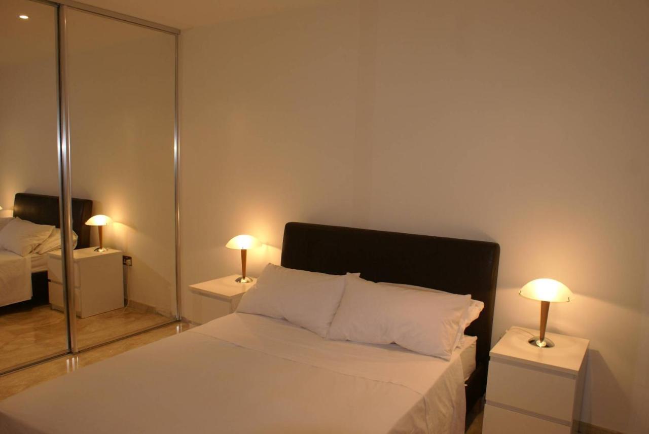 Amathusia Beach Apartment Limassol Luaran gambar